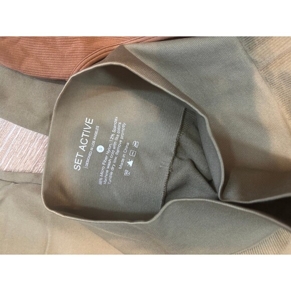 SET ACTIVE size small bundle - Picture 3 of 4